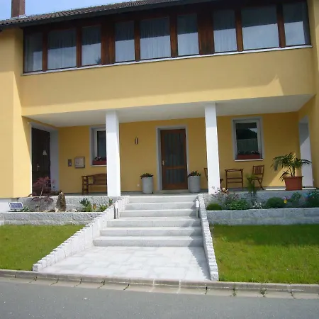 Ferienwohnung Im Alten Schulhaus - Keine Monteure Plech Extérieur photo