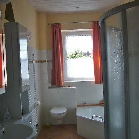 Ferienwohnung Im Alten Schulhaus - Keine Monteure Plech Extérieur photo
