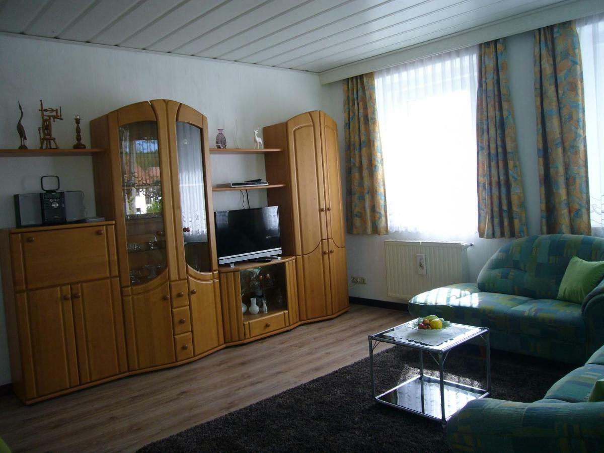 Im Alten Schulhaus - Keine Monteure * Plech